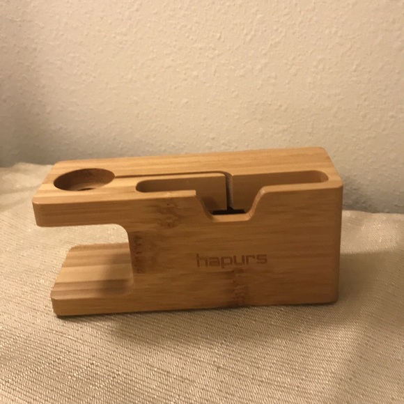 Apple Watch & Phone Charging Stand - Picture 2 of 4